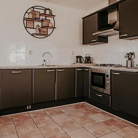 Pet Friendly In With House Sea View